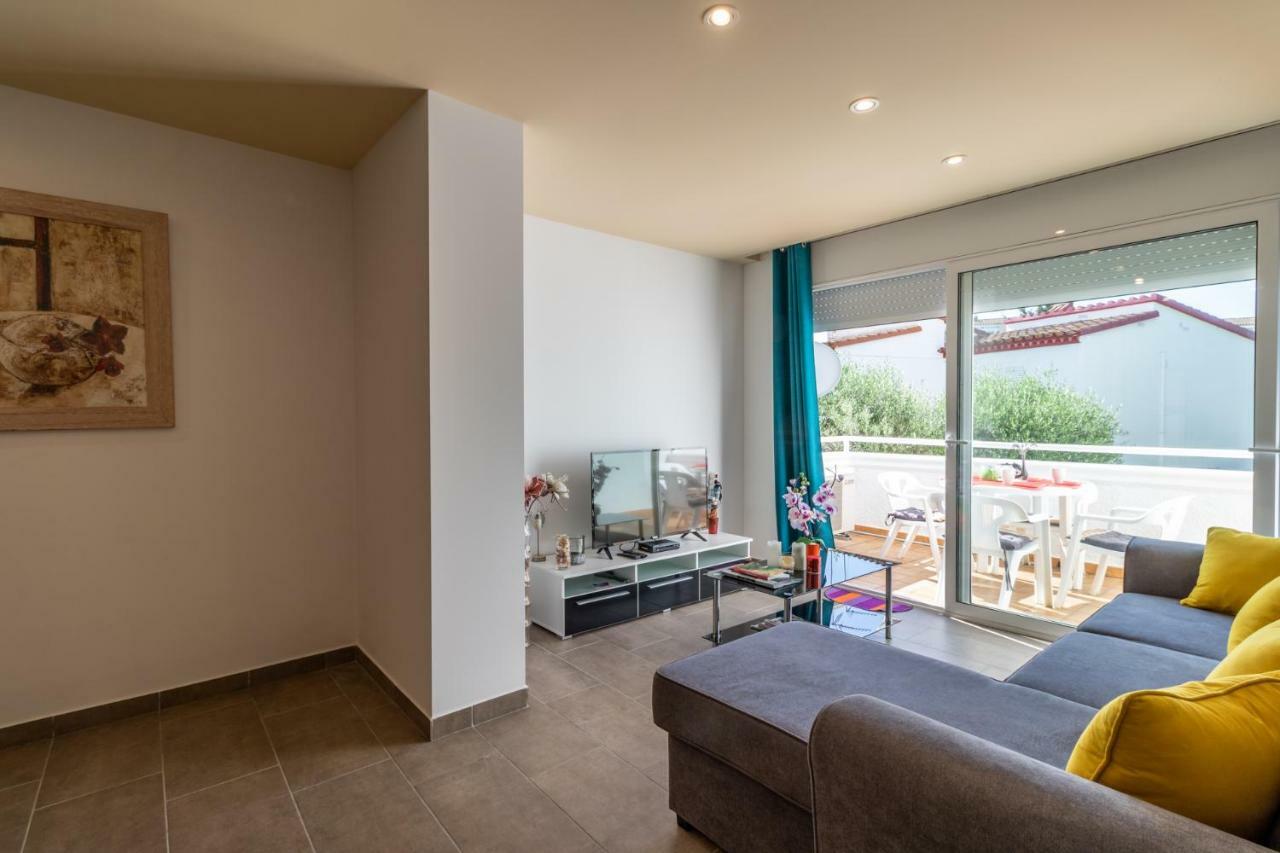 Goldhome - Valira Empuriabrava Eksteriør billede