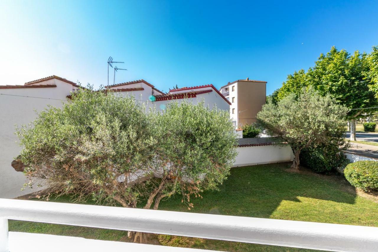 Goldhome - Valira Empuriabrava Eksteriør billede