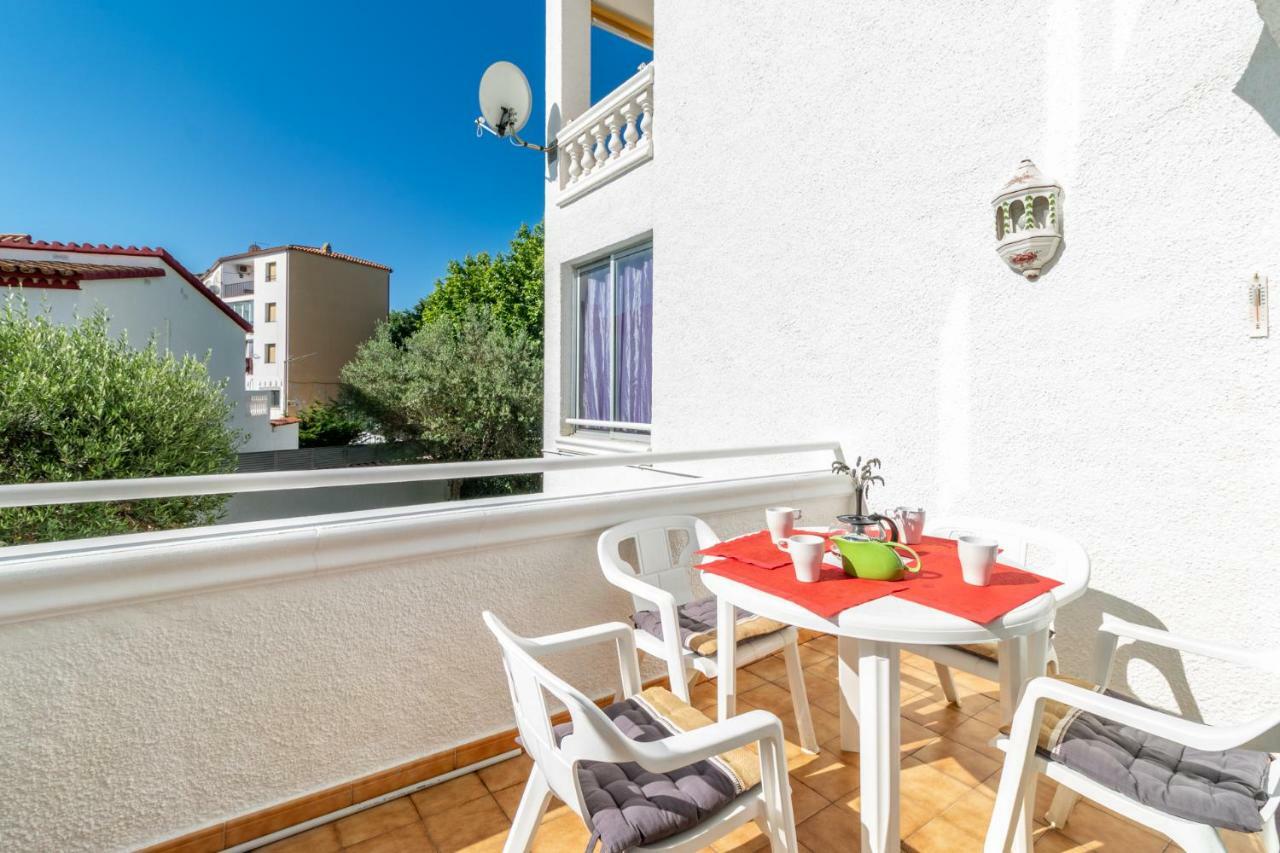 Goldhome - Valira Empuriabrava Eksteriør billede